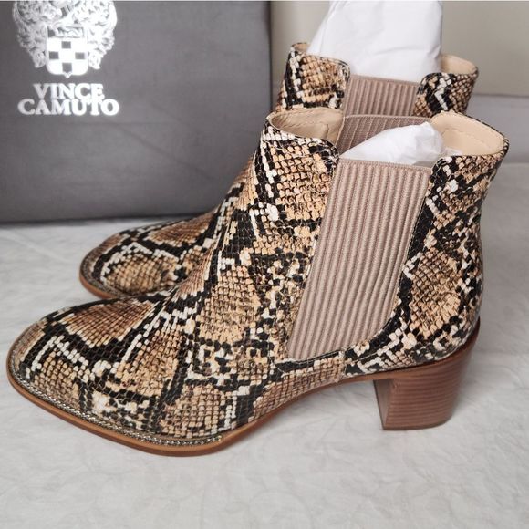 Vince Camuto Snakeskin Chelsea boots - Picture 5 of 12